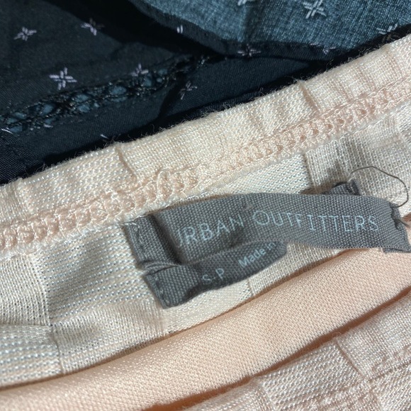 Urban Outfitters Shift Mini Dress Sleeveless Side Slit Coral Pink Size Small - Picture 8 of 8